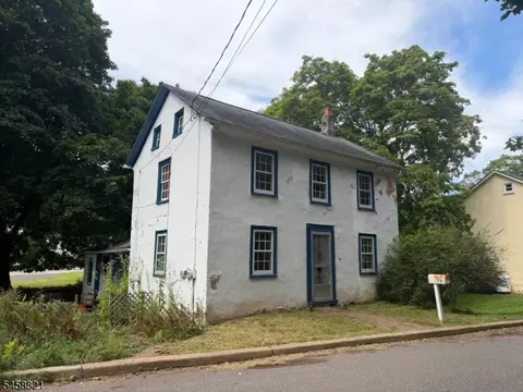 79 Mill St, Milford, NJ 08848