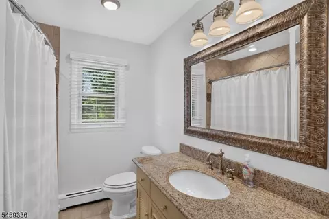 Bath - 22 Woodside Rd, Springfield, NJ 07081 photo 2 of 3