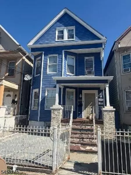 1059 Lafayette St, Elizabeth, NJ 07201