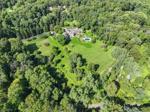211 Mountainview Est, Bernardsville, NJ 07924