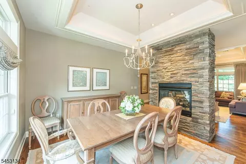 Dining - 7 Dehart Ct, Wayne, NJ 07470 photo 2 of 3