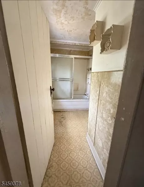 4 Robin Hill Ln, Hampton, NJ 08827 photo 6