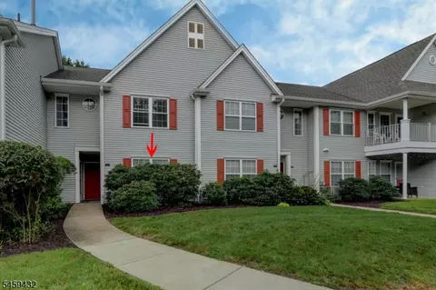 5308 Tudor Dr #5308, Pompton Plains, NJ 07444