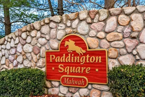 1293 Paddington Rd, Mahwah, NJ 07430