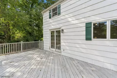 Exterior - 20 Pine St, Basking Ridge, NJ 07920 photo 6 of 11