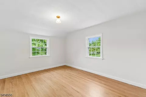 Bedroom - 20 Pine St, Basking Ridge, NJ 07920 photo 4 of 4