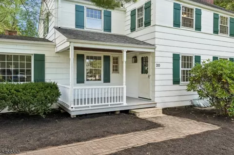 Exterior - 20 Pine St, Basking Ridge, NJ 07920 photo 3 of 11