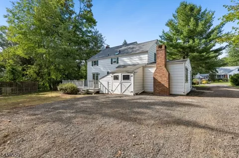 Exterior - 20 Pine St, Basking Ridge, NJ 07920 photo 9 of 11