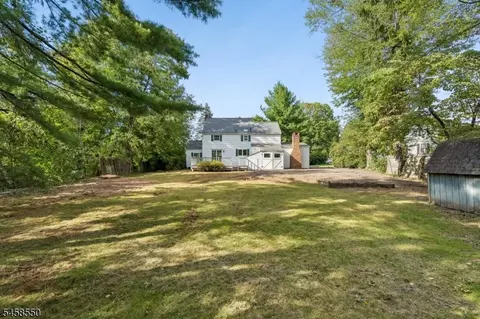 Exterior - 20 Pine St, Basking Ridge, NJ 07920 photo 11 of 11
