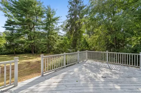 Exterior - 20 Pine St, Basking Ridge, NJ 07920 photo 8 of 11
