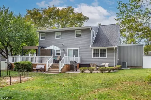 Exterior - 389 Meisel Ave, Springfield, NJ 07081 photo 10 of 16
