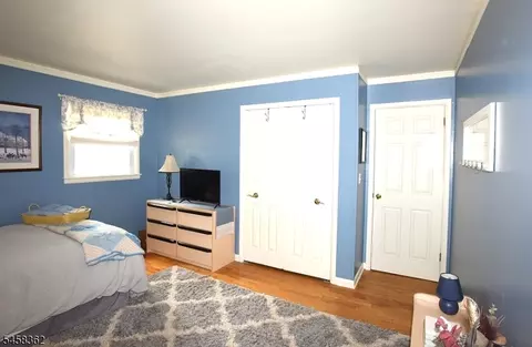 Bedroom - 389 Meisel Ave, Springfield, NJ 07081 photo 2 of 6