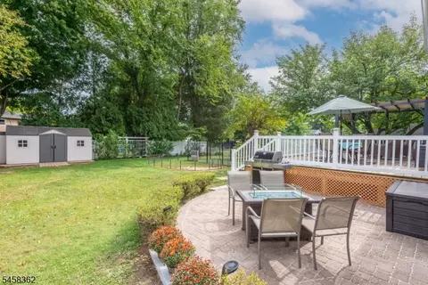 Exterior - 389 Meisel Ave, Springfield, NJ 07081 photo 9 of 16