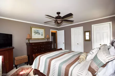 Bedroom - 389 Meisel Ave, Springfield, NJ 07081 photo 3 of 6