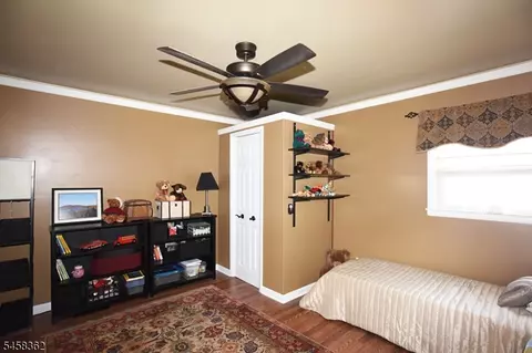 Bedroom - 389 Meisel Ave, Springfield, NJ 07081 photo 6 of 6