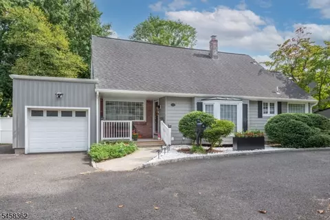 Exterior - 389 Meisel Ave, Springfield, NJ 07081 photo 2 of 16