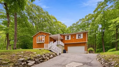 65 Otterhole Rd, West Milford, NJ 07480