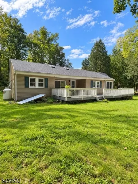 18 Foundry Rd, Blairstown, NJ 07825