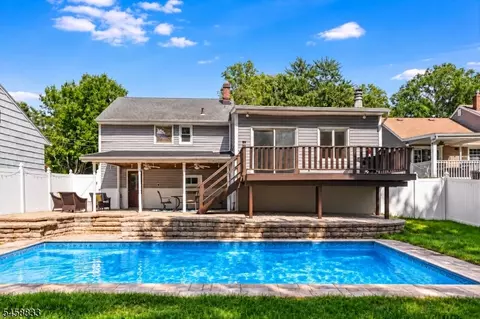 37 Continental Ave, Morristown, NJ 07960