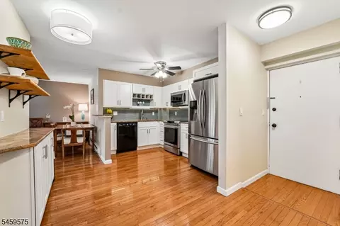 Other - 300 Park St #1F, Hackensack, NJ 07601 photo 4 of 5