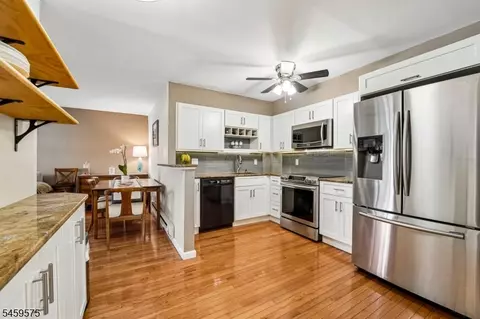 Kitchen - 300 Park St #1F, Hackensack, NJ 07601 photo 1 of 4