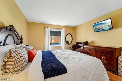 Bedroom - 300 Park St #1F, Hackensack, NJ 07601 photo 3 of 6