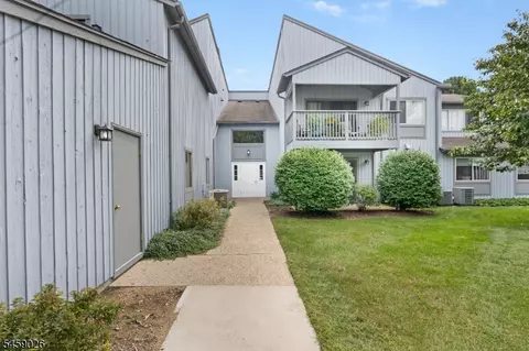 228 Drake Ln #228, Ledgewood, NJ 07852