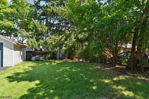 Exterior - 322 Kaplan Ave, Hackensack, NJ 07601 photo 4 of 4