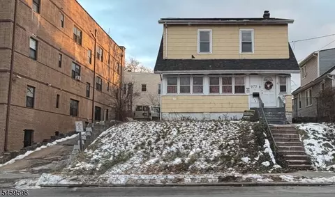 973 18th Ave, Newark, NJ 07106
