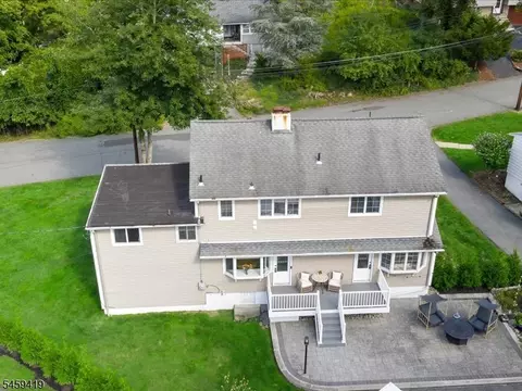 View/Area - 30 Laurel Dr, Wayne, NJ 07470 photo 2 of 2