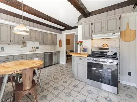 Kitchen - 30 Laurel Dr, Wayne, NJ 07470 photo 2 of 2