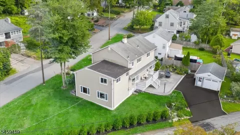 View/Area - 30 Laurel Dr, Wayne, NJ 07470 photo 1 of 2