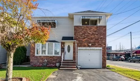 719 W Blancke St, Linden, NJ 07036