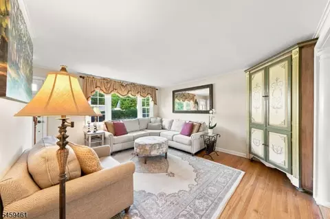 Living - 17 Middle Ave, Summit, NJ 07901 photo 2 of 2
