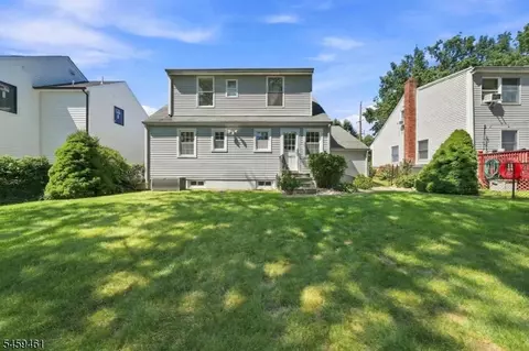 Exterior - 17 Middle Ave, Summit, NJ 07901 photo 5 of 5