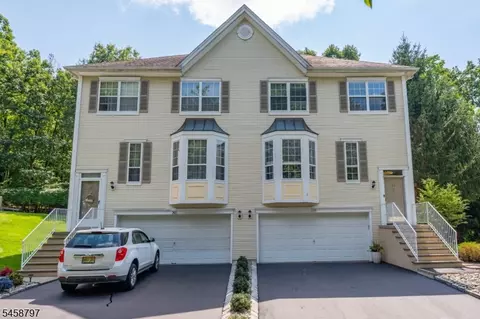 Exterior - 26 Whimble Ct, Wayne, NJ 07470 photo 2 of 2