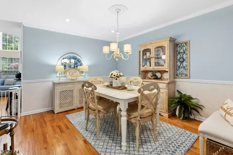 Dining - 774 Featherbed Ln, Clark, NJ 07066 photo 1 of 3