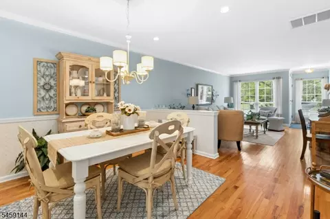 Dining - 774 Featherbed Ln, Clark, NJ 07066 photo 3 of 3