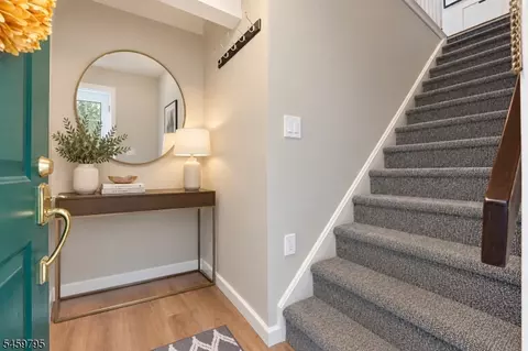 2508 Commons At Kingswood Dr, East Brunswick, NJ 08816