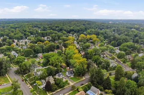 View/Area - 842 Berkeley Ave, Plainfield, NJ 07062 photo 3 of 4