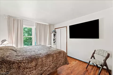Bedroom - 8 Ridge Rd, Hackettstown, NJ 07840 photo 3 of 5