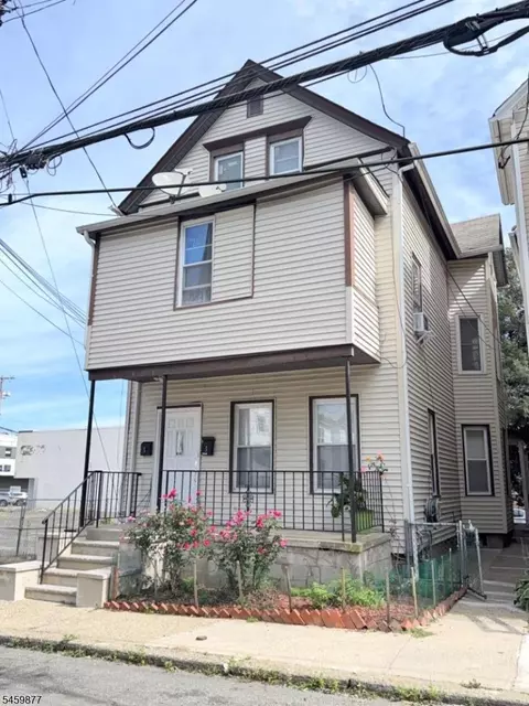 5 Dewey St Ab, Dover, NJ 07801