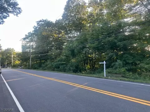 771 Canistear Rd, Vernon Twp, NJ 07422