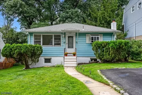 565 Dell Rd, Landing, NJ 07850
