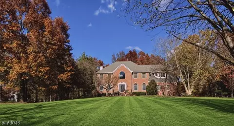 212 Monroe Ave, Belle Mead, NJ 08502