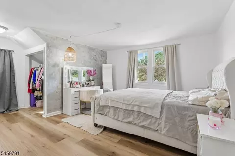 Bedroom - 22 Sturgis Rd, Edison, NJ 08817 photo 6 of 6