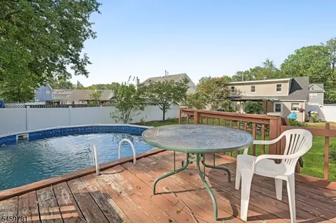 Exterior - 22 Sturgis Rd, Edison, NJ 08817 photo 5 of 6