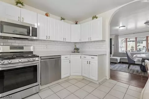 Kitchen - 22 Sturgis Rd, Edison, NJ 08817 photo 1 of 1