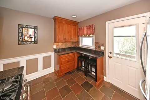 Kitchen - 700 Evans St, Paramus, NJ 07652 photo 2 of 2