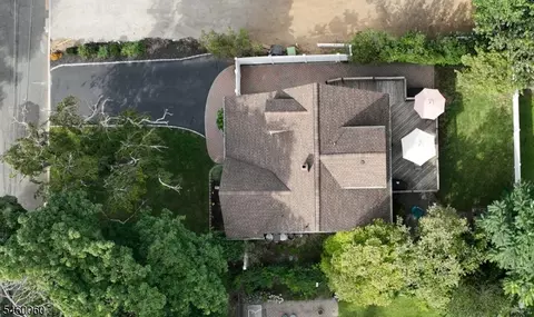 View/Area - 700 Evans St, Paramus, NJ 07652 photo 3 of 4